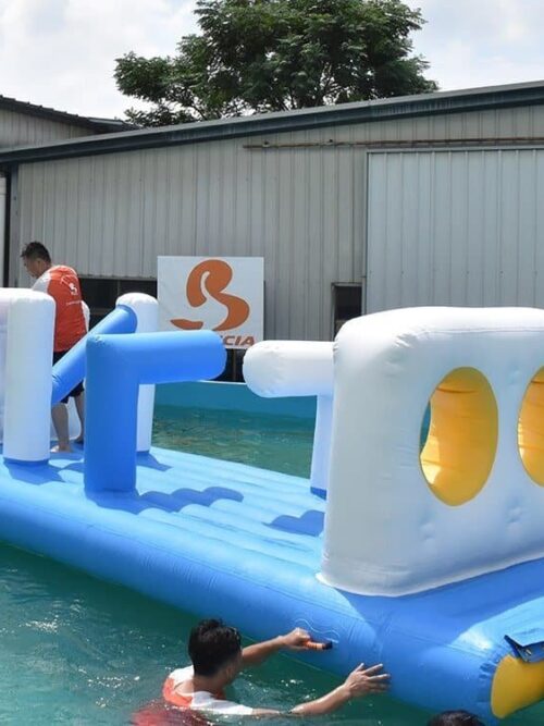 Parcours d’obstacles gonflable durable pour lac pour parcs aquatiques