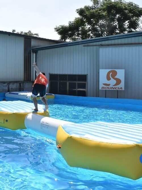 Défi d’obstacle aquatique pour parcs aquatiques gonflables