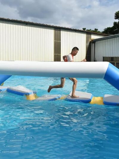 Obstacle d’équilibre flottant pour jeux d’eau – Pad Walk