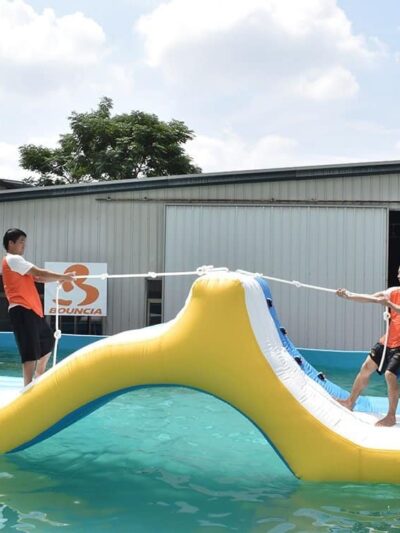Jeux aquatiques gonflables certifiés TÜV à vendre — Rope Slide 01
