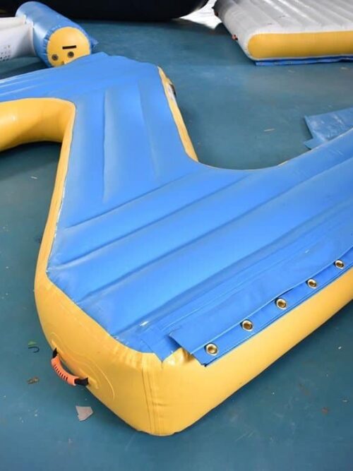 Équipement d’aquaparc gonflable à vendre – “Z” Bridge 01