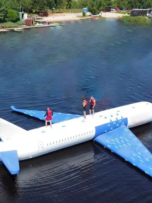 Avion gonflable personnalisé pour parc aquatique flottant