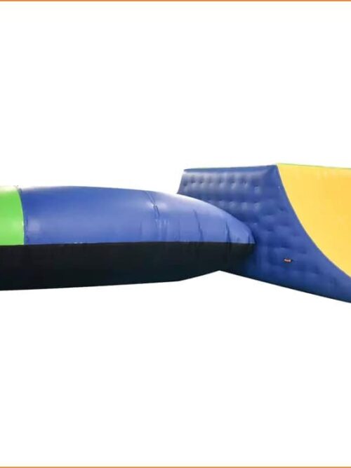 Tour aquatique flottante commerciale avec blob