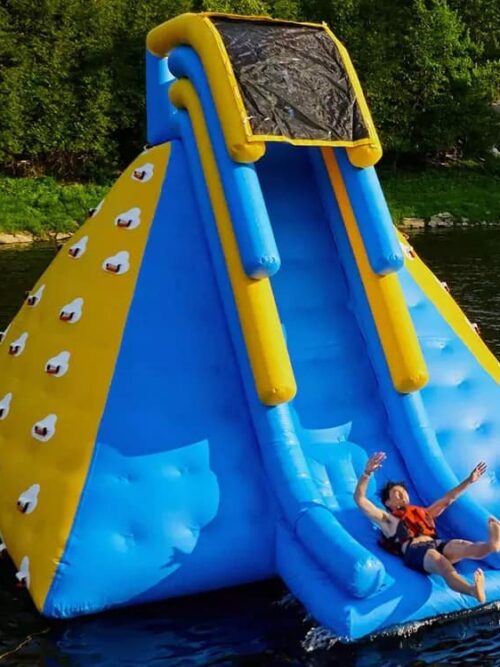 Iceberg gonflable commercial avec toboggan Bouncia