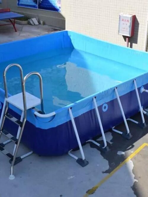 Piscine compacte à structure métallique 4?4 m