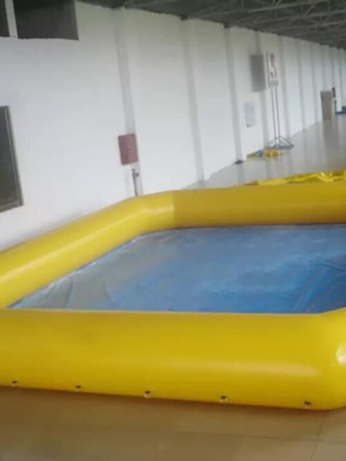 Piscine gonflable pour boules de marche sur l’eau et autres jeux aquatiques