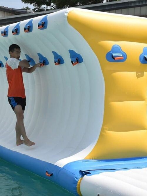 Obstacles aquatiques flottants : plaisir en eau libre pour les 6 ans et plus
