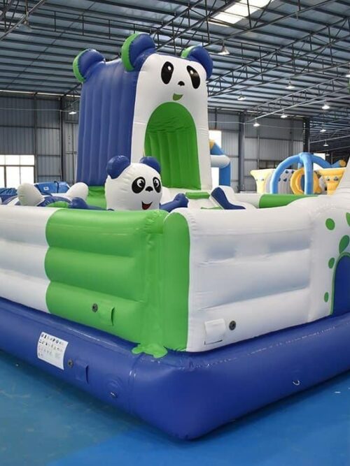 Château de parc aquatique gonflable pour enfants avec toboggans